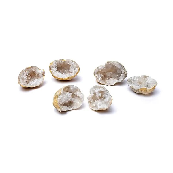 Calcit-Geode (gebrochen) -- ±56g