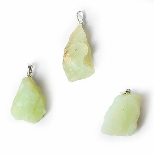 Edelsteinanhänger Neue Jade (Serpentin) roh -- ±3.5cm