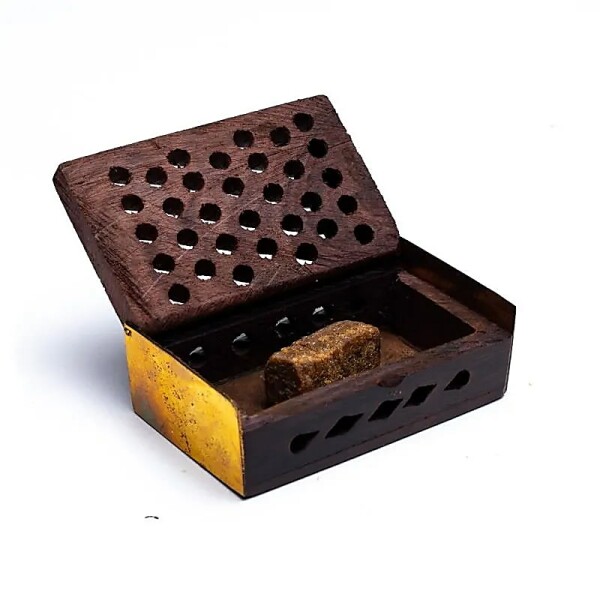 Harzmischung Vanille/Amber in Holz Dose -- 6x4 cm