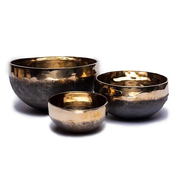 Klangschale Ishana schwarz/gold -- ± 4050-4250 g; ± 34 cm