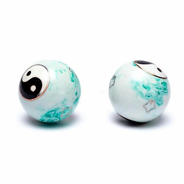 Qi Gong Kugeln Yin Yang weiß/grün marmiert -- 4 cm