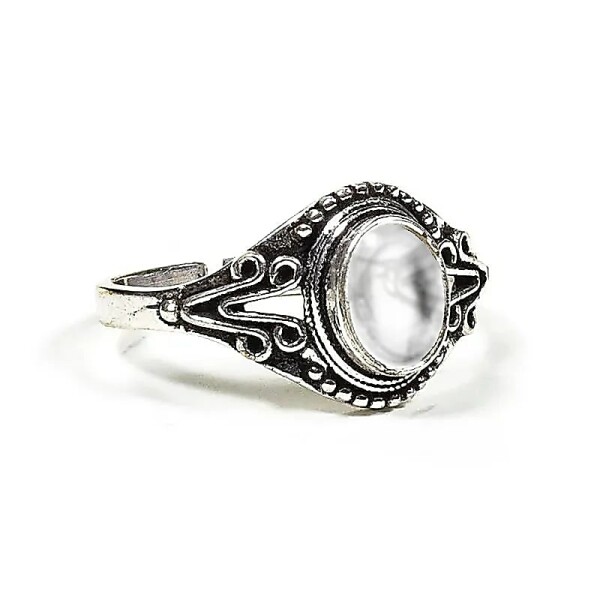 Ring mit Bergkristall -- 0.7cm